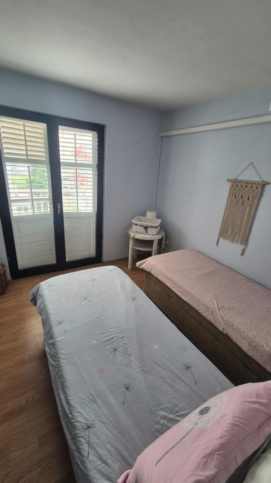 Apartment Bunjo'S Beach House โตรกีร์ ภายนอก รูปภาพ
